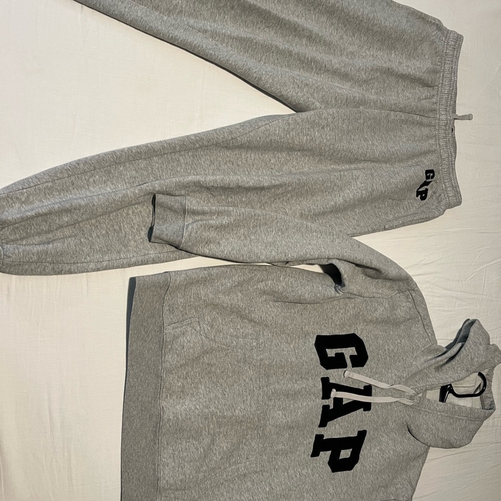 GAP Light Gray hoodie and sweatpants Set